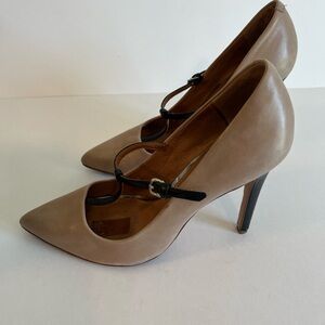 Coach Fulton Tstrap Leather Heels 9M